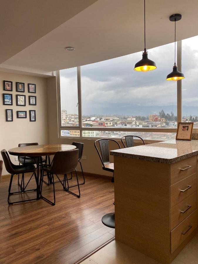 Wanderlot - Departamento Leganza - Penthouse Lujoso Apartment Риобамба Екстериор снимка