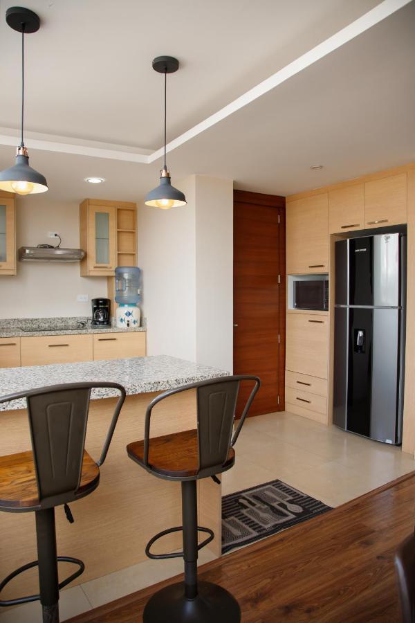 Wanderlot - Departamento Leganza - Penthouse Lujoso Apartment Риобамба Екстериор снимка