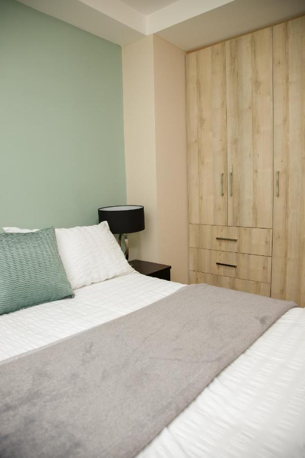 Wanderlot - Departamento Leganza - Penthouse Lujoso Apartment Риобамба Екстериор снимка