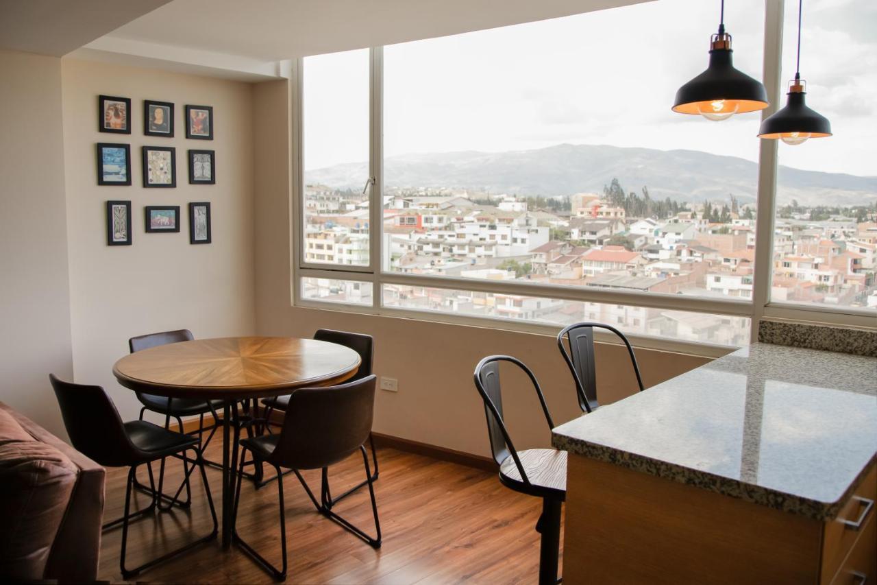 Wanderlot - Departamento Leganza - Penthouse Lujoso Apartment Риобамба Екстериор снимка