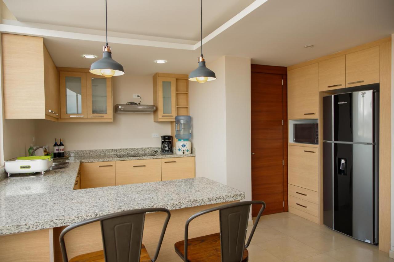 Wanderlot - Departamento Leganza - Penthouse Lujoso Apartment Риобамба Екстериор снимка