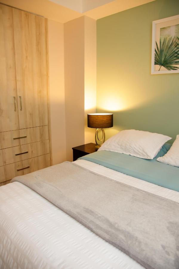 Wanderlot - Departamento Leganza - Penthouse Lujoso Apartment Риобамба Екстериор снимка